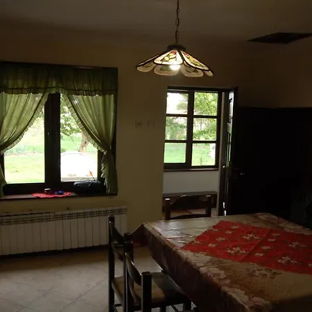 Staria Dab Country house Bezvoditsa